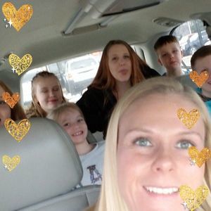 Meet your Posher, Lana